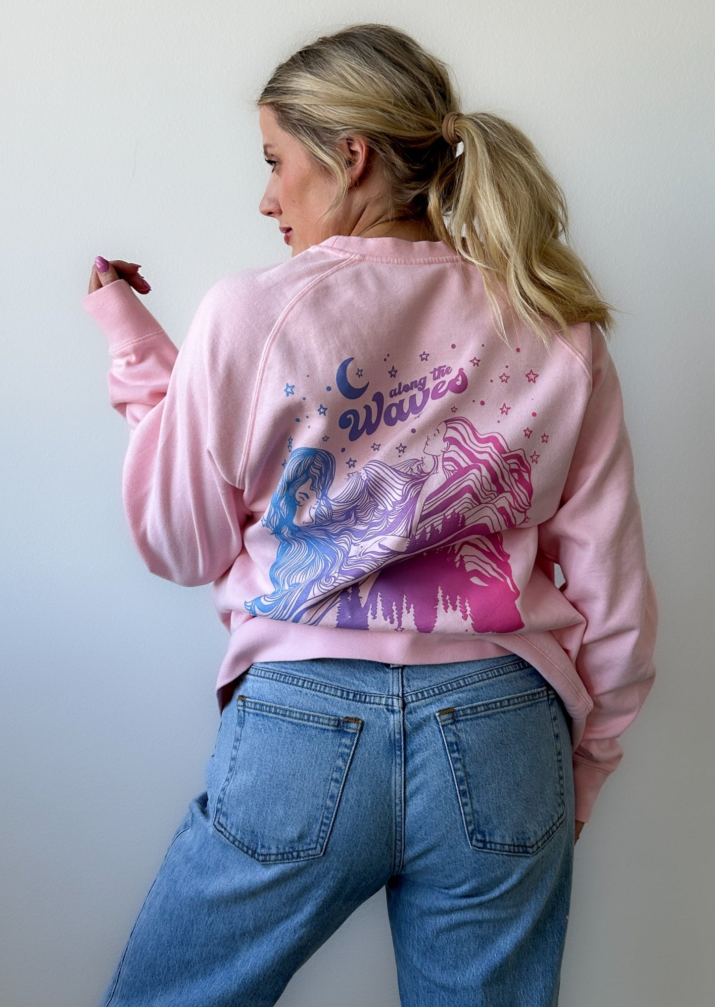 Along the Waves Studio Crewneck - Cotton Candy