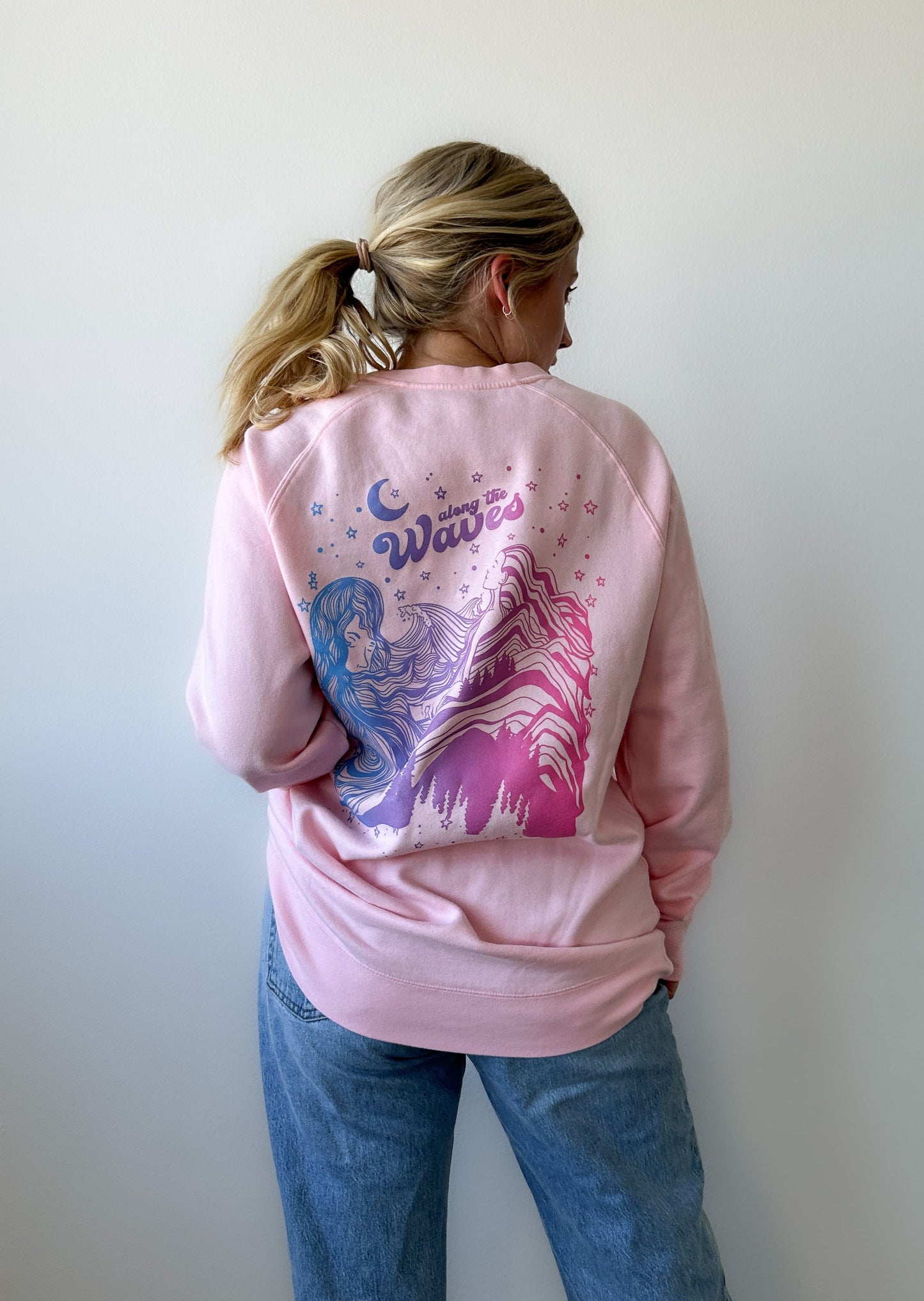 Along the Waves Studio Crewneck - Cotton Candy