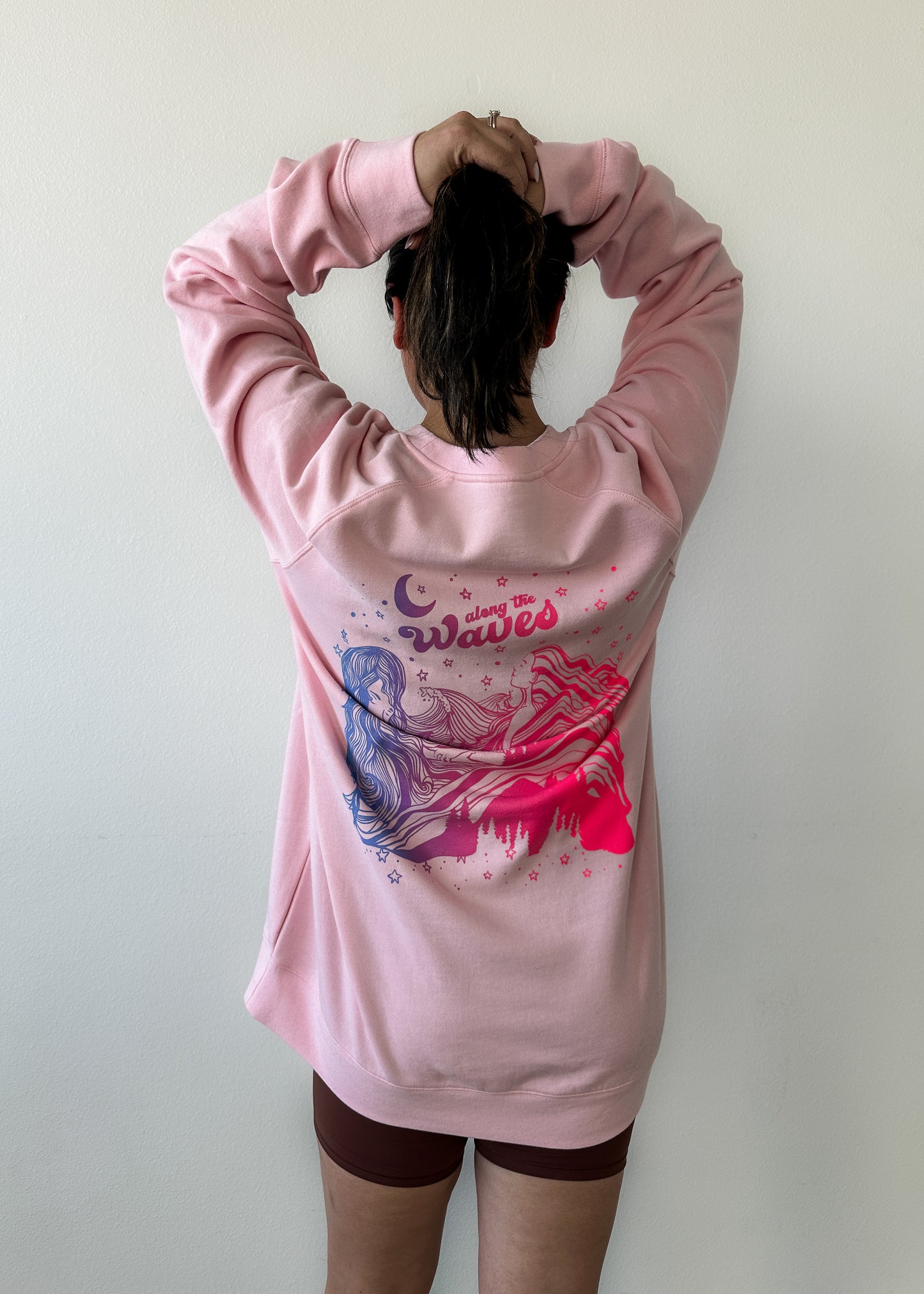 Along the Waves Studio Crewneck - Cotton Candy